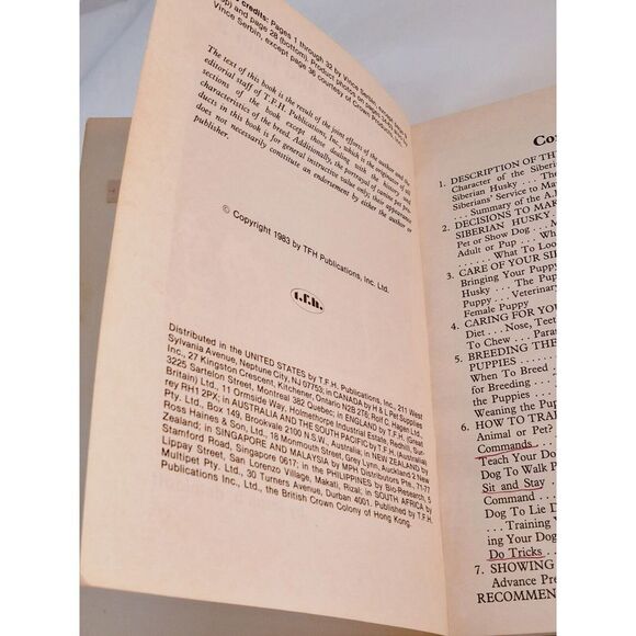 How to Raise and Train a Siberian Husky Paperback Lorna B. Demido 1983 - Picture 5 of 13
